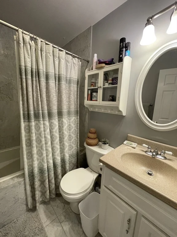 2 bed, 1 bath apartment for rent at 302 W Third St Unit 2, South Boston — photo 10 of 15