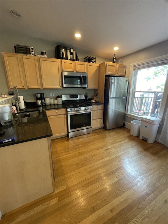 2 bed, 1 bath apartment for rent at 302 W Third St Unit 3, South Boston — photo 5 of 9