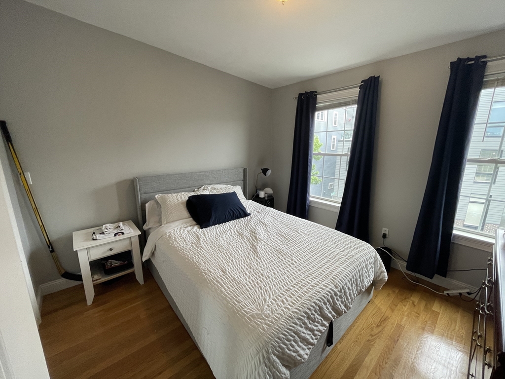 2 bed, 1 bath apartment for rent at 302 W Third St Unit 3, South Boston — photo 6 of 9