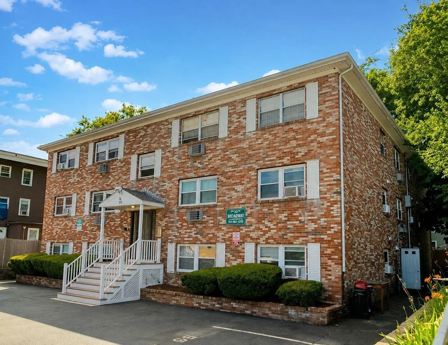 2 bed, 1 bath apartment for rent at 303 Broadway Unit B6, Lynn