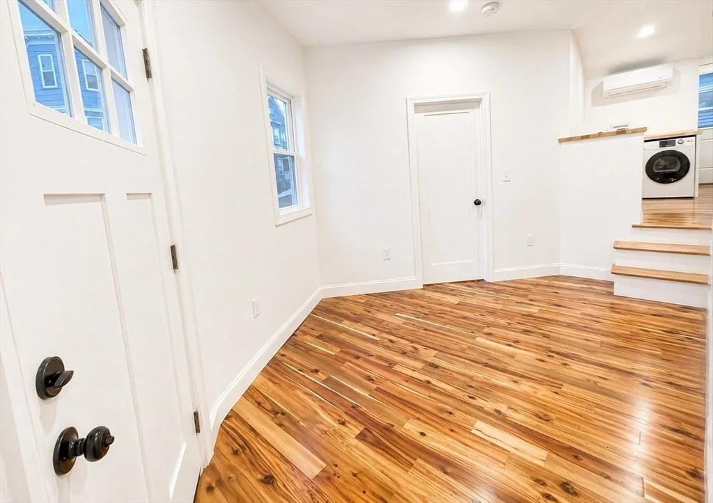 1 bed, 1 bath apartment for rent at 303 Carter St Unit 1, Chelsea — photo 5 of 7