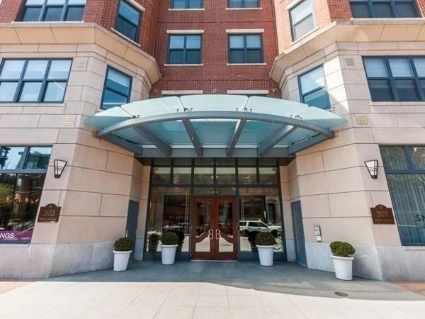 3 bed, 3 bath apartment for rent at 303 Columbus Ave Unit 506, Back Bay