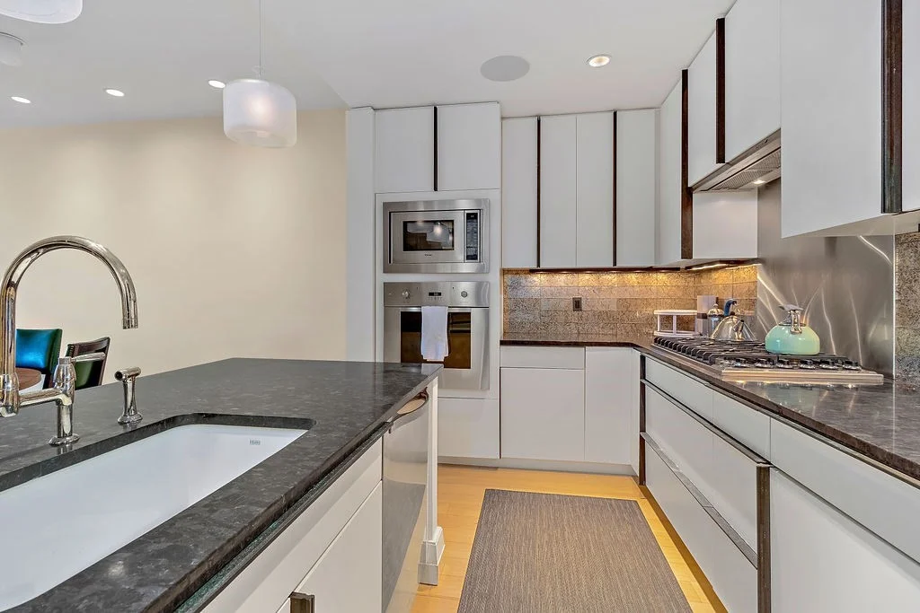 3 bed, 3 bath apartment for rent at 303 Columbus Ave Unit 703, Back Bay — photo 9 of 17