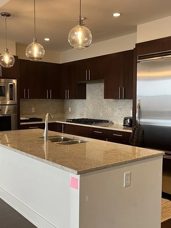 3 bed, 3 bath apartment for rent at 303 Columbus Ave Unit 905, Back Bay — photo 4 of 12
