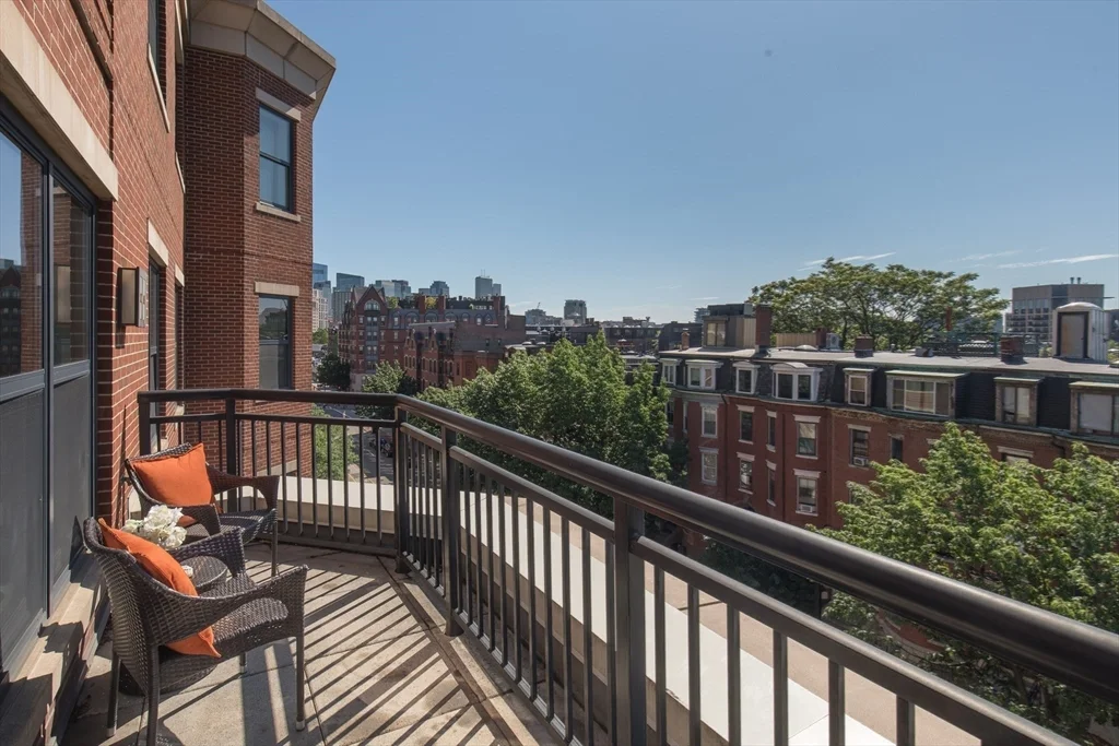 2 bed, 2 bath apartment for rent at 303 Columbus Unit 603, Boston — photo 20 of 22
