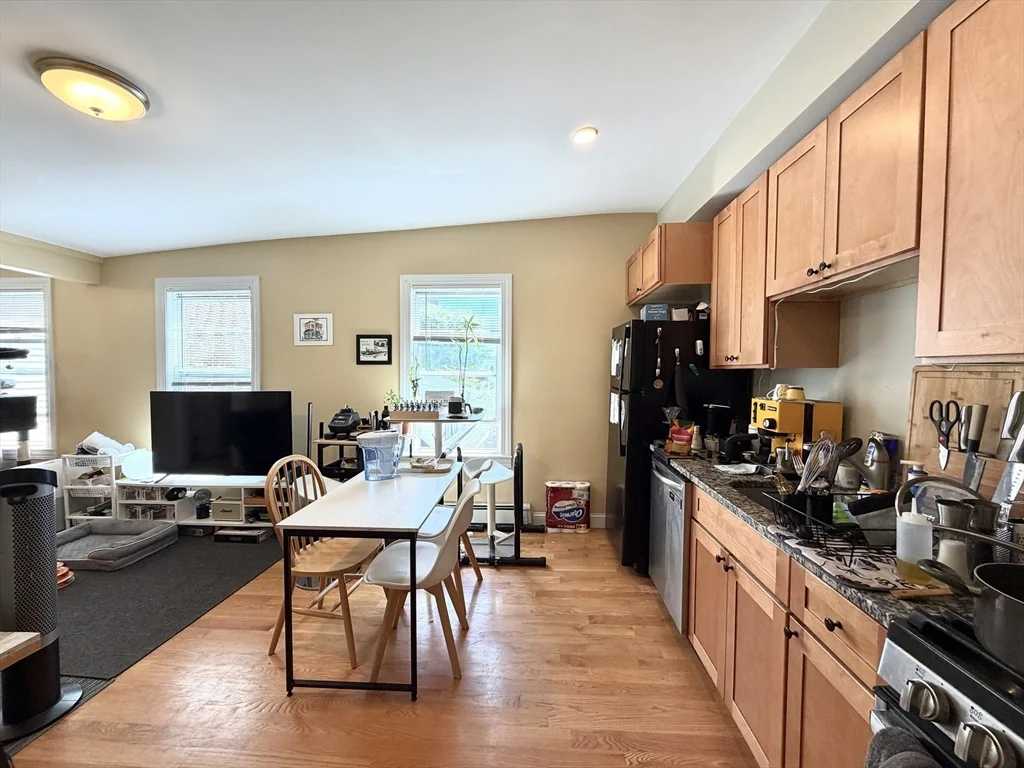 3 bed, 2 bath apartment for rent at 303 Hurley St Unit 3, East Cambridge — photo 1 of 17