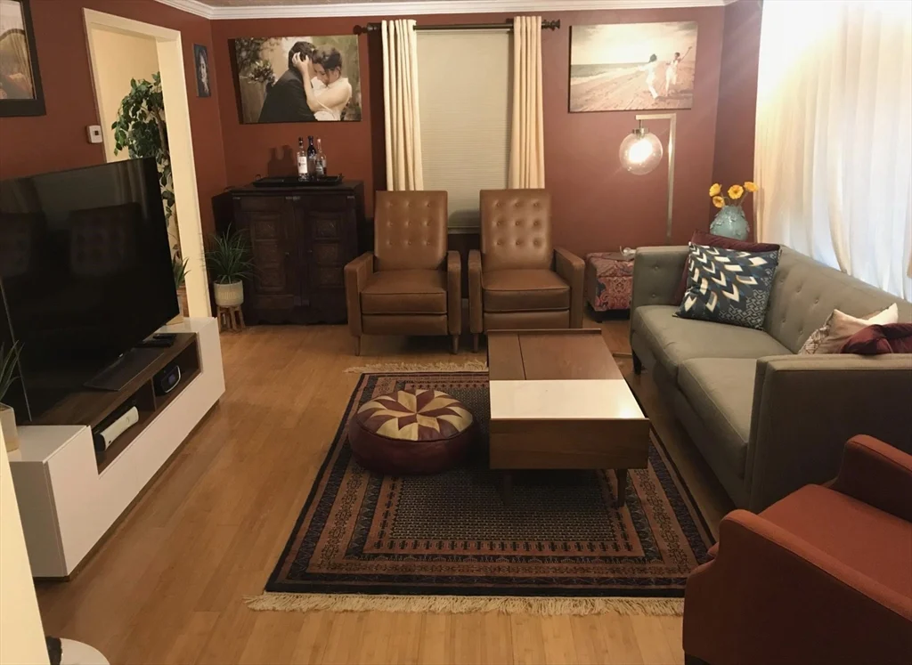 3 bed, 1 bath apartment for rent at 303 Lexington St Unit 303, Watertown — photo 5 of 13