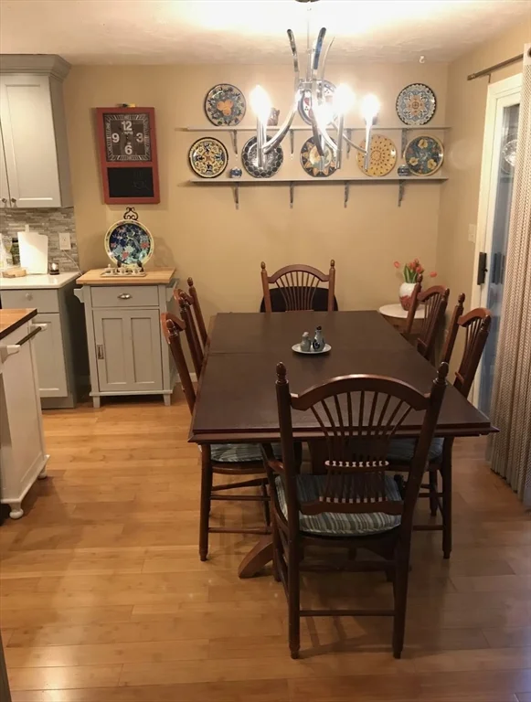 3 bed, 1 bath apartment for rent at 303 Lexington St Unit 303, Watertown — photo 9 of 13