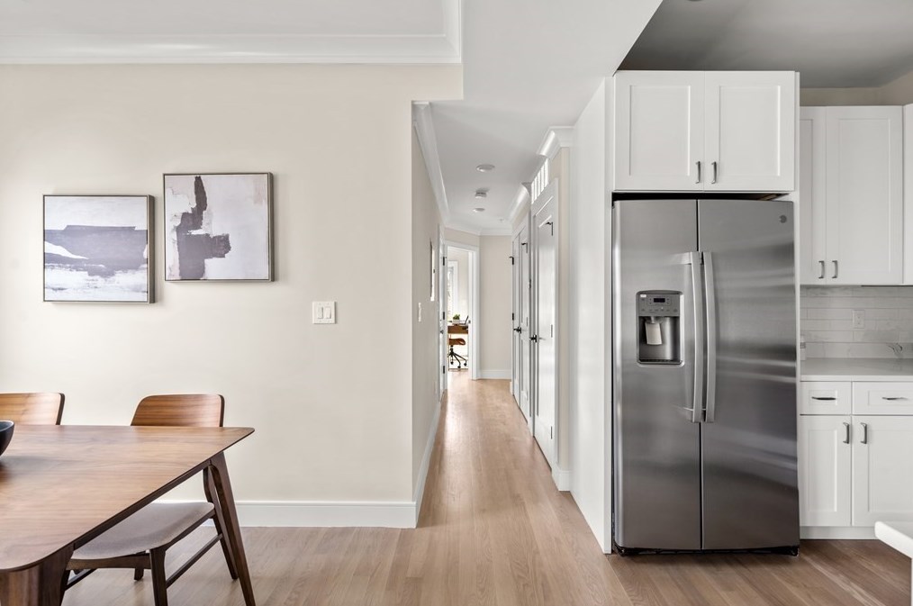 5 bed, 3 bath apartment for rent at 303 Maverick St Unit 1, East Boston — photo 16 of 17