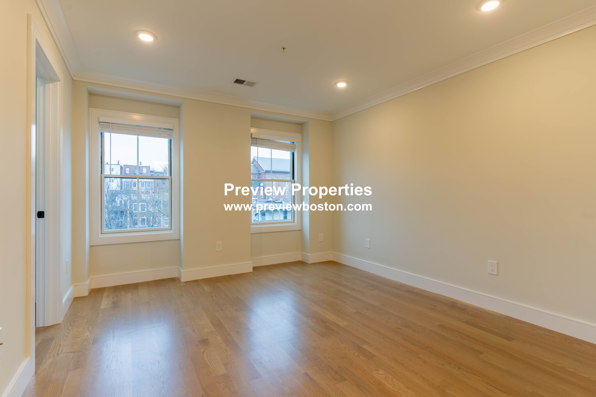 2 bed, 2 bath apartment for rent at 303 Maverick St Unit 4P, East Boston — photo 10 of 20