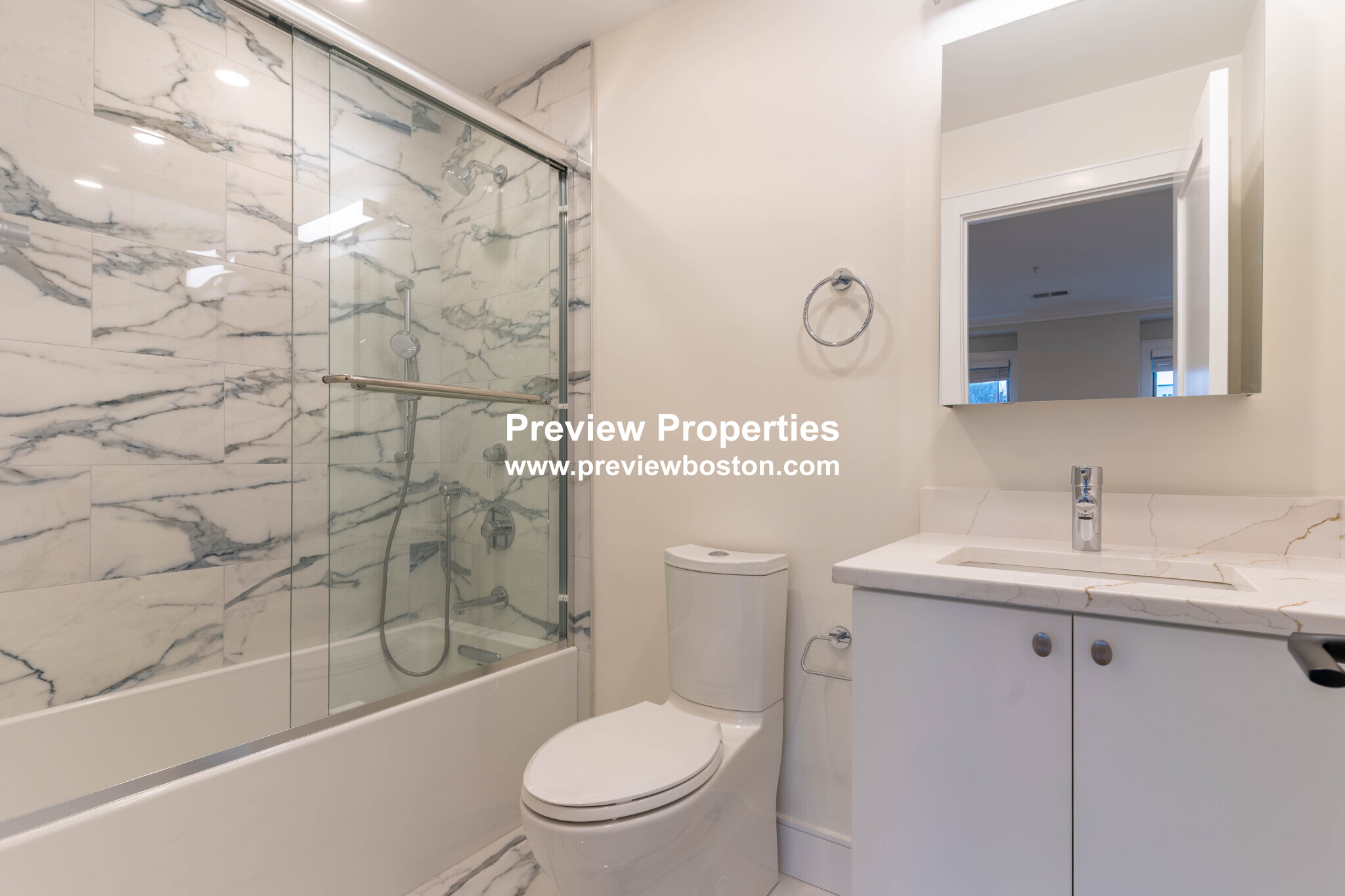 2 bed, 2 bath apartment for rent at 303 Maverick St Unit 4P, East Boston — photo 11 of 20