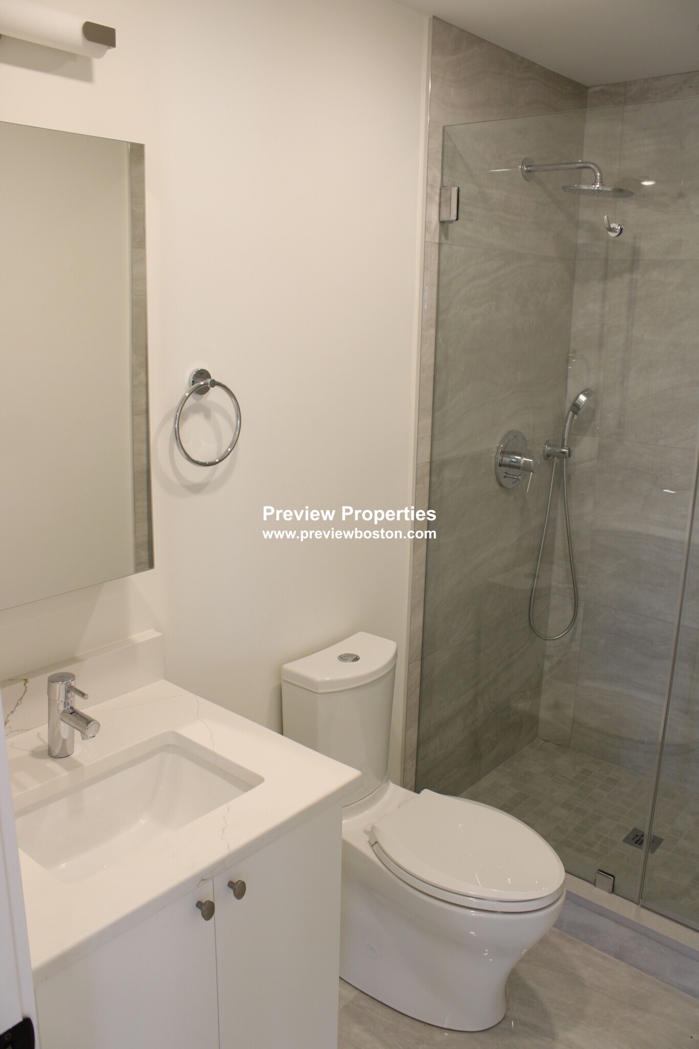 2 bed, 2 bath apartment for rent at 303 Maverick St Unit 4P, East Boston — photo 8 of 20