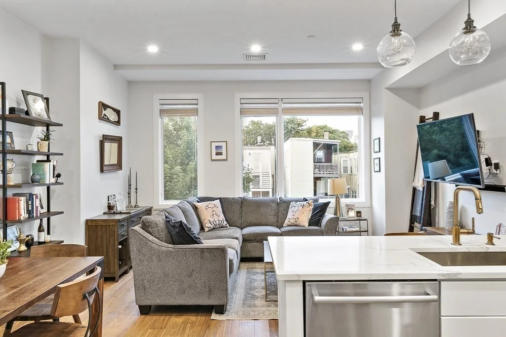 2 bed, 2 bath apartment for rent at 303 Sumner St Unit 3R, East Boston — photo 9 of 25