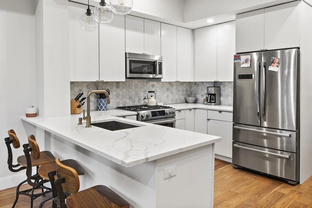 2 bed, 2 bath apartment for rent at 303 Sumner St Unit 3R, East Boston — photo 11 of 25