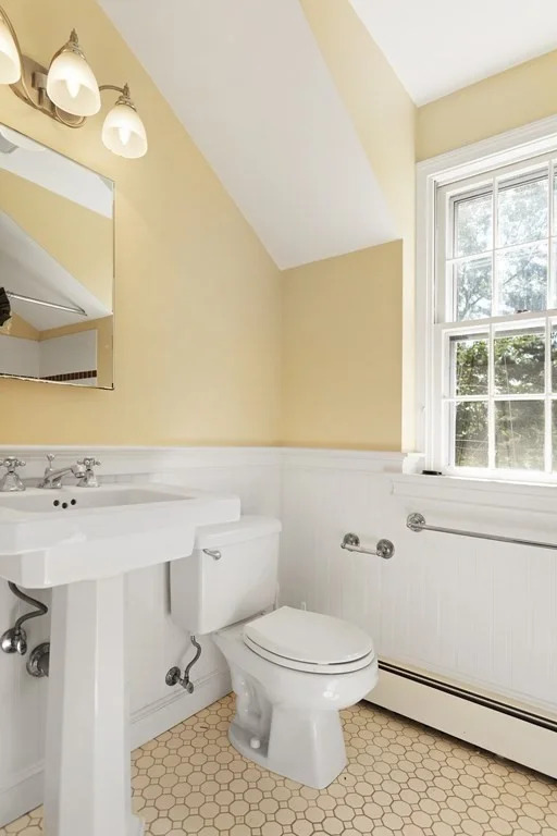 5 bed, 3 bath apartment for rent at 303 Upland Ave, Newton Highlands — photo 13 of 20