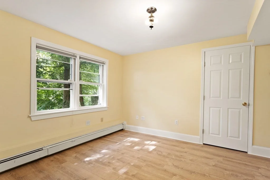 5 bed, 3 bath apartment for rent at 303 Upland Ave, Newton Highlands — photo 16 of 20