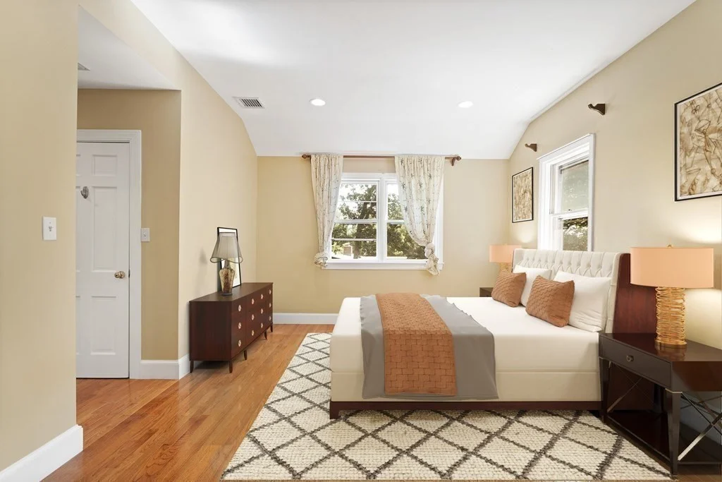 5 bed, 3 bath apartment for rent at 303 Upland Ave, Newton Highlands — photo 9 of 20