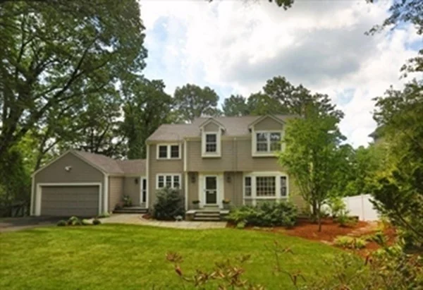 5 bed, 3 bath apartment for rent at 303 Upland Ave, Newton Highlands — photo 20 of 20