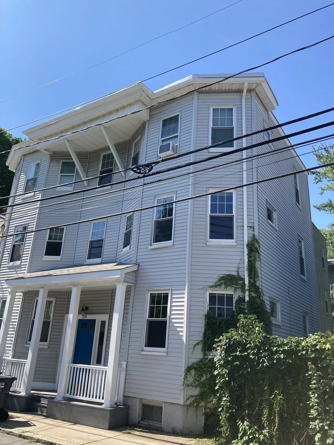 2 bed, 1 bath apartment for rent at 304 Allston St Unit 1, Cambridgeport — photo 13 of 16