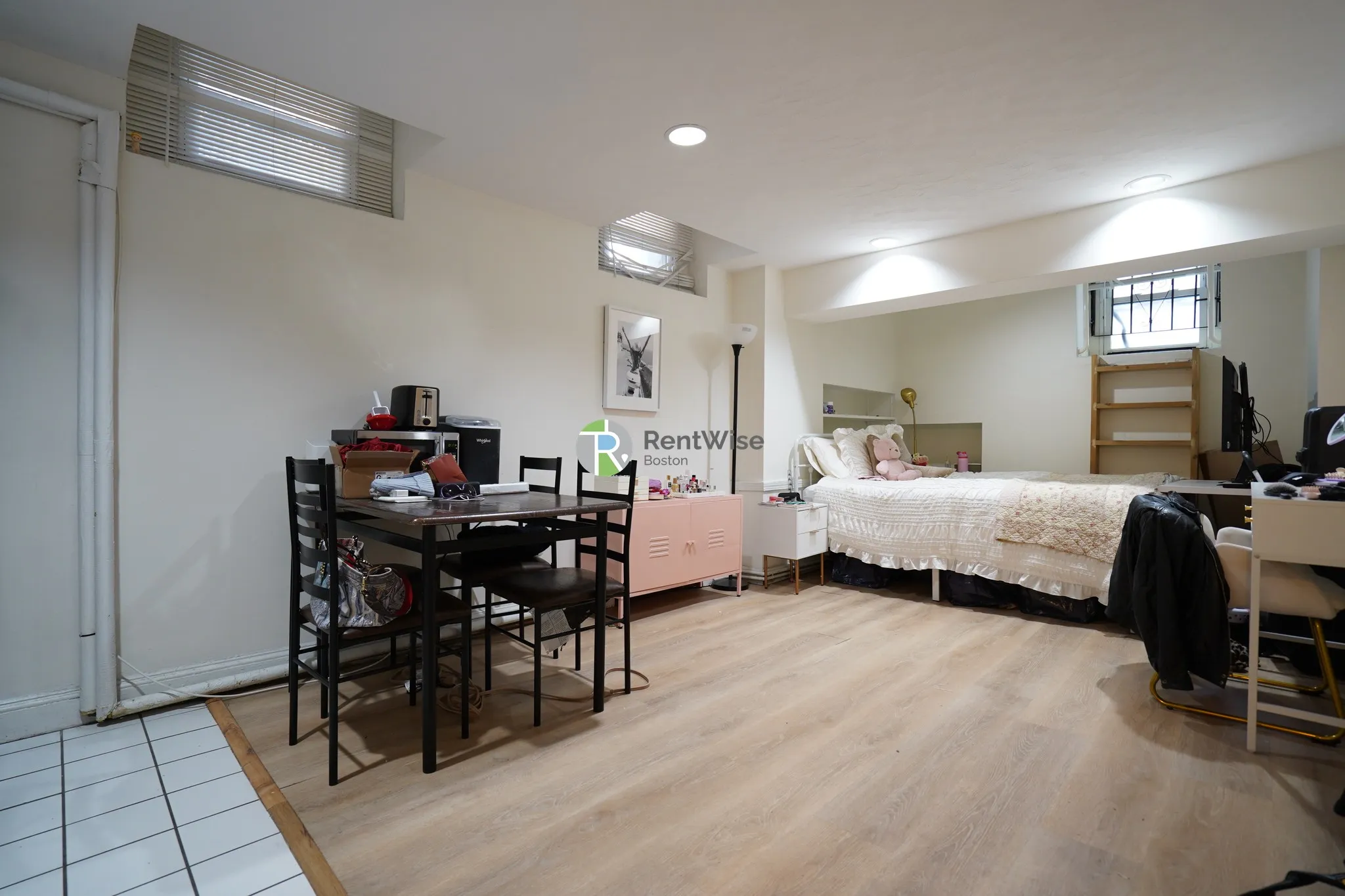 Studio bed, 1 bath apartment for rent at 304 Berkeley St Unit 1, Back Bay — photo 6 of 19