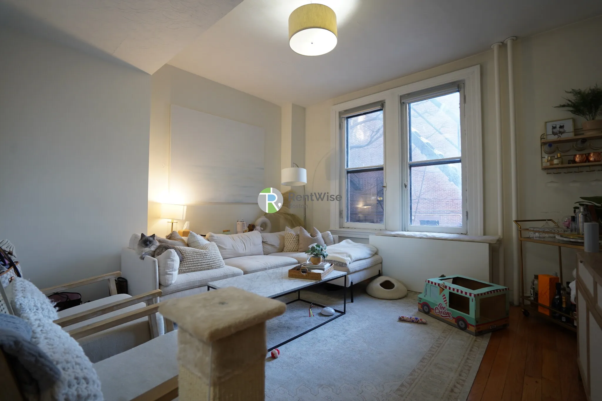 1 bed, 1 bath apartment for rent at 304 Berkeley St Unit 304-4, Back Bay