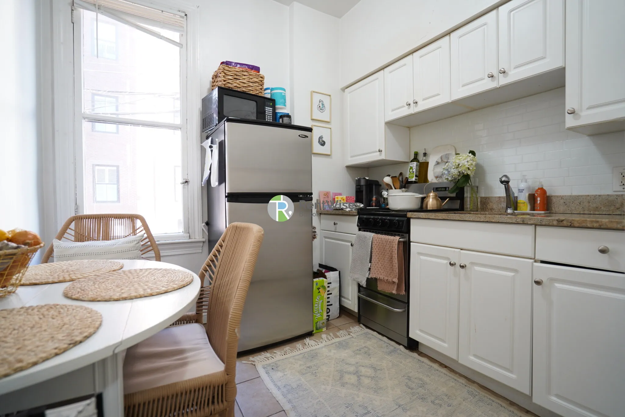 1 bed, 1 bath apartment for rent at 304 Berkeley St Unit 4, Back Bay — photo 2 of 16