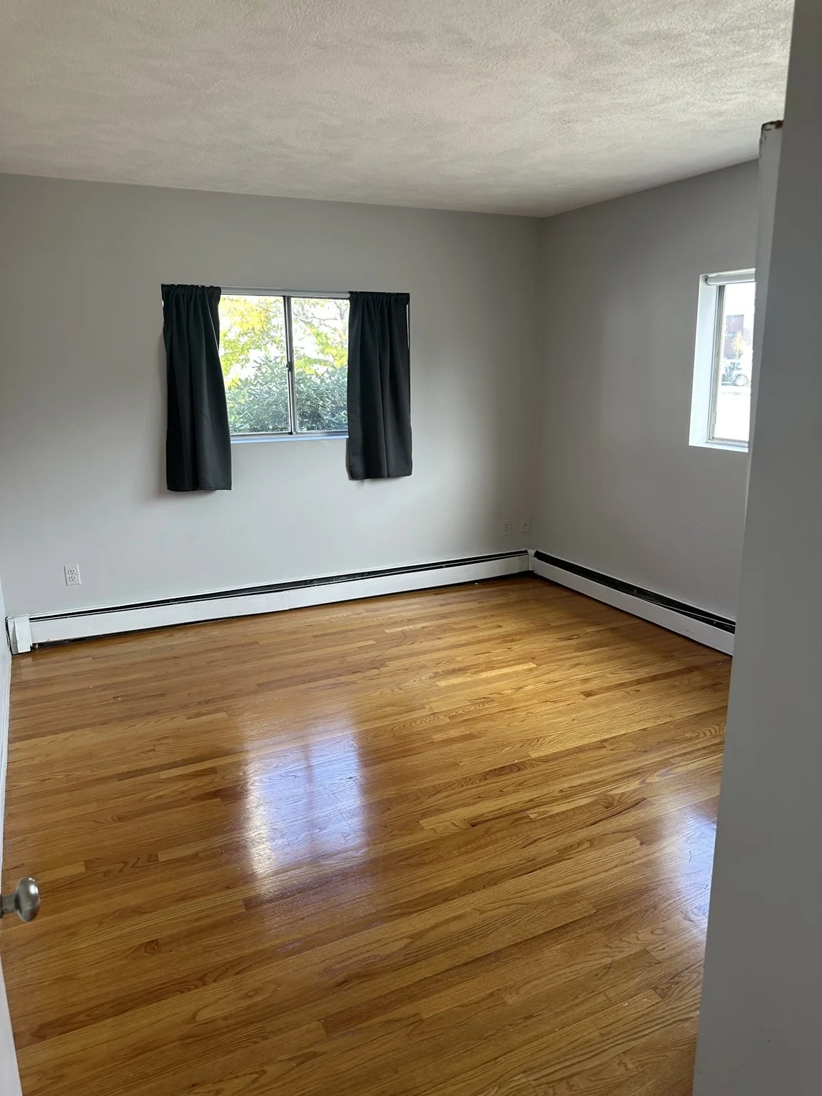 2 bed, 2 bath apartment for rent at 304 California St Unit 3, Nonantum — photo 5 of 10