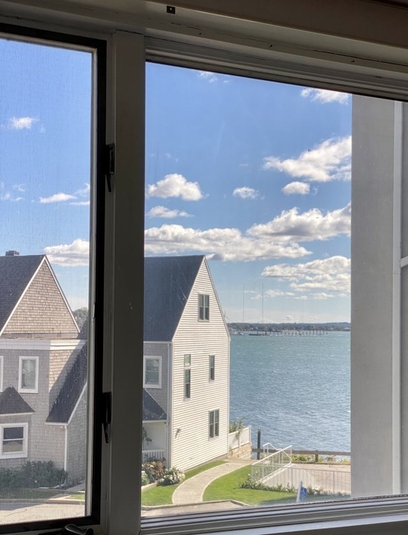 2 bed, 2 bath apartment for rent at 304 Commodore Ct Unit 304, Spinnaker Island — photo 13 of 18