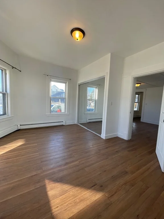 3 bed, 1 bath apartment for rent at 304 Cumberland Unit 2, Lowell — photo 3 of 8