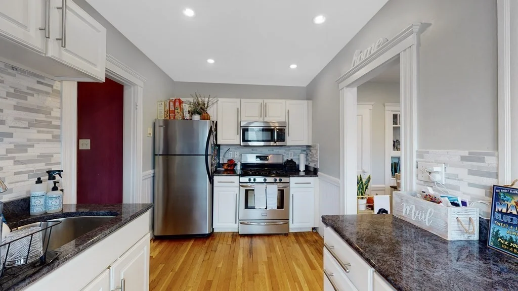 1 bed, 1 bath apartment for rent at 304 Lamartine Unit 3, Jamaica Plain — photo 3 of 15