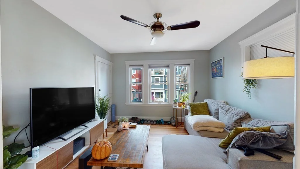 1 bed, 1 bath apartment for rent at 304 Lamartine Unit 3, Jamaica Plain