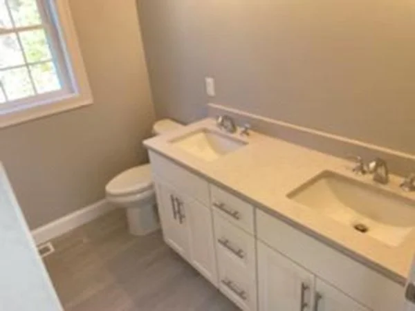 3 bed, 2 bath apartment for rent at 304 Old Center, Middleboro — photo 14 of 31