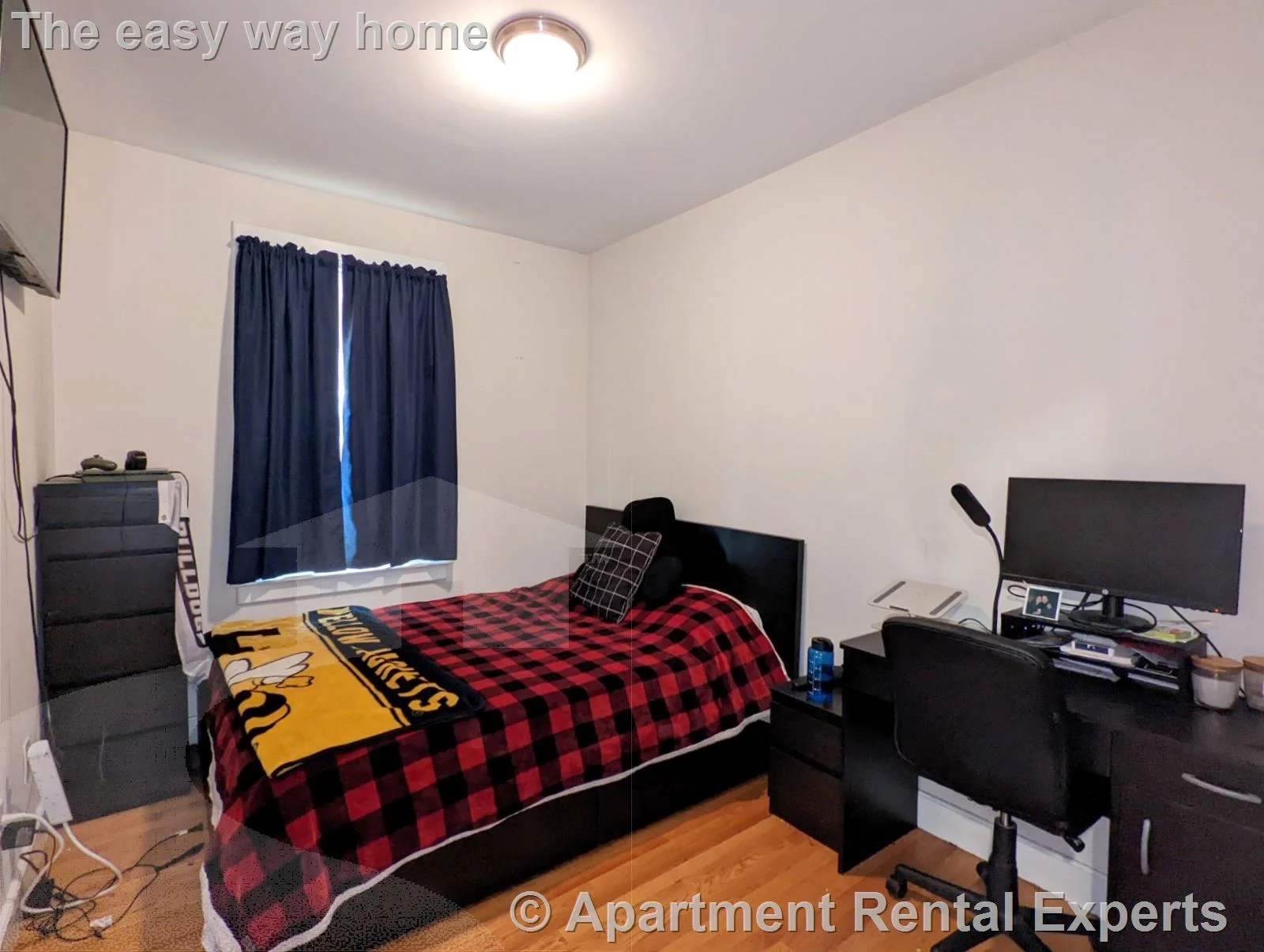 3 bed, 2 bath apartment for rent at 304 Western Ave Unit 1, Central Square — photo 10 of 22