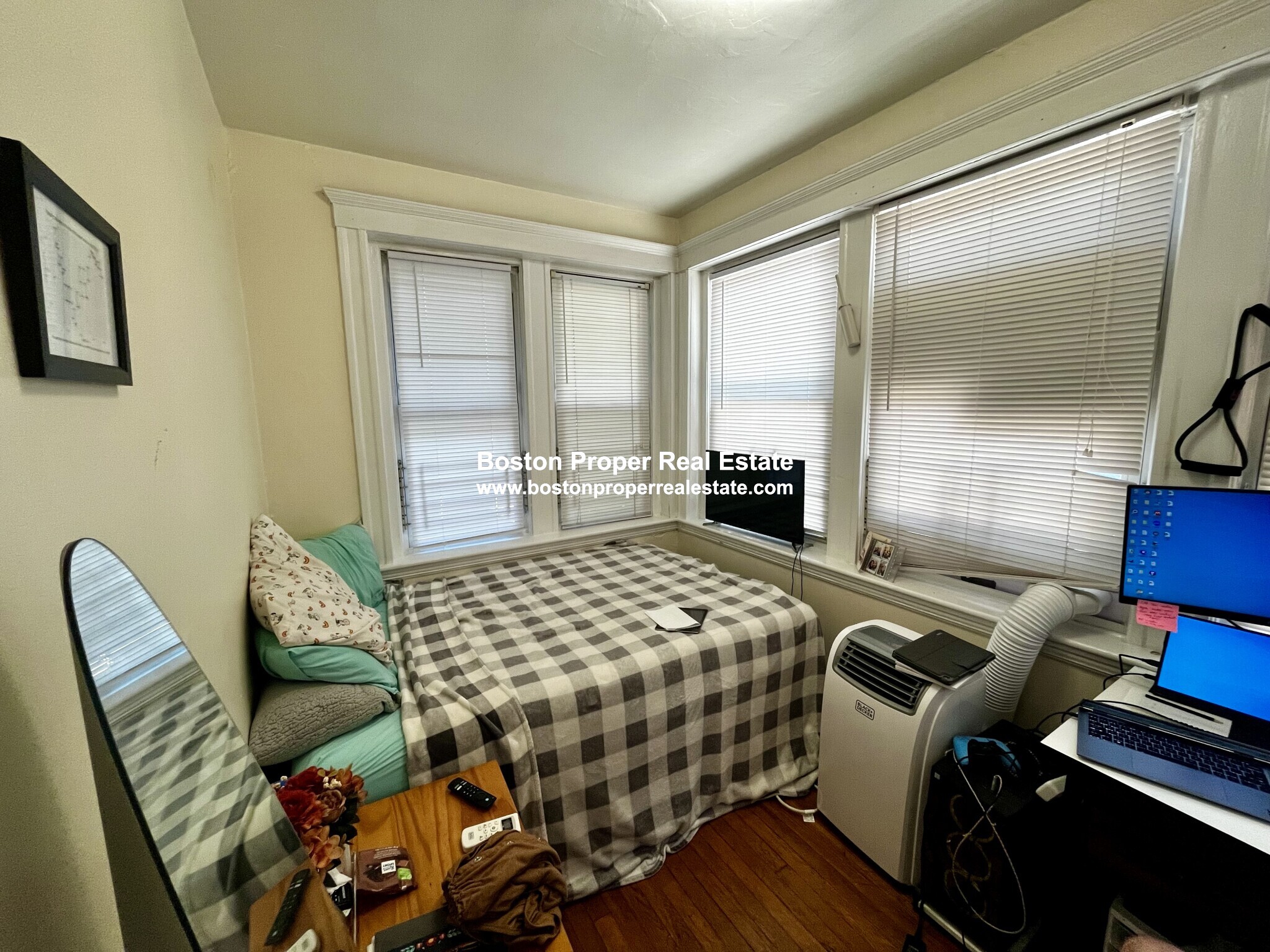 1 bed, 1 bath apartment for rent at 305 Allston St Unit 4, Brighton — photo 2 of 8