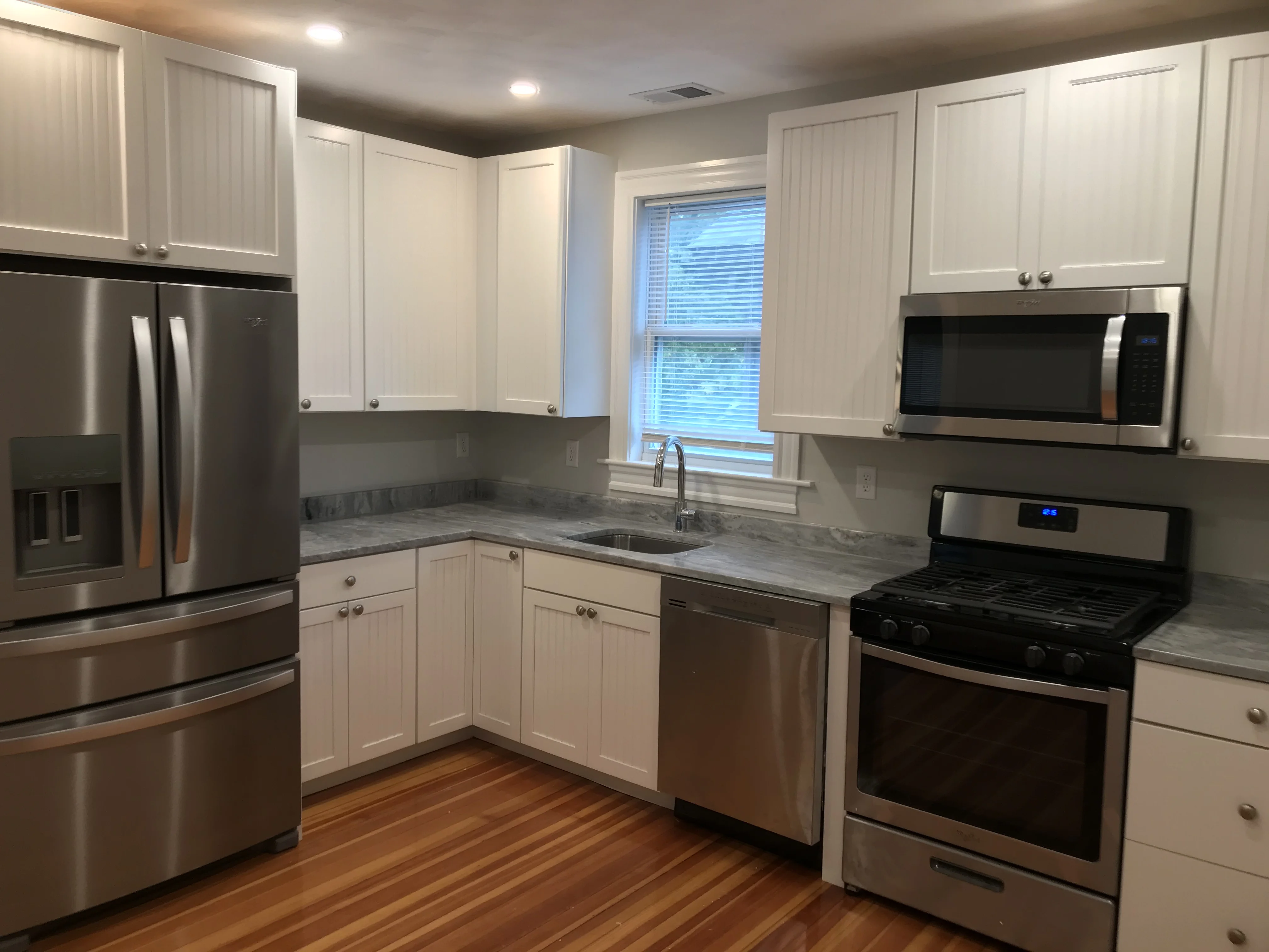 4 bed, 2 bath apartment for rent at 305 Highland Ave Unit 3, Powder House Square — photo 15 of 20