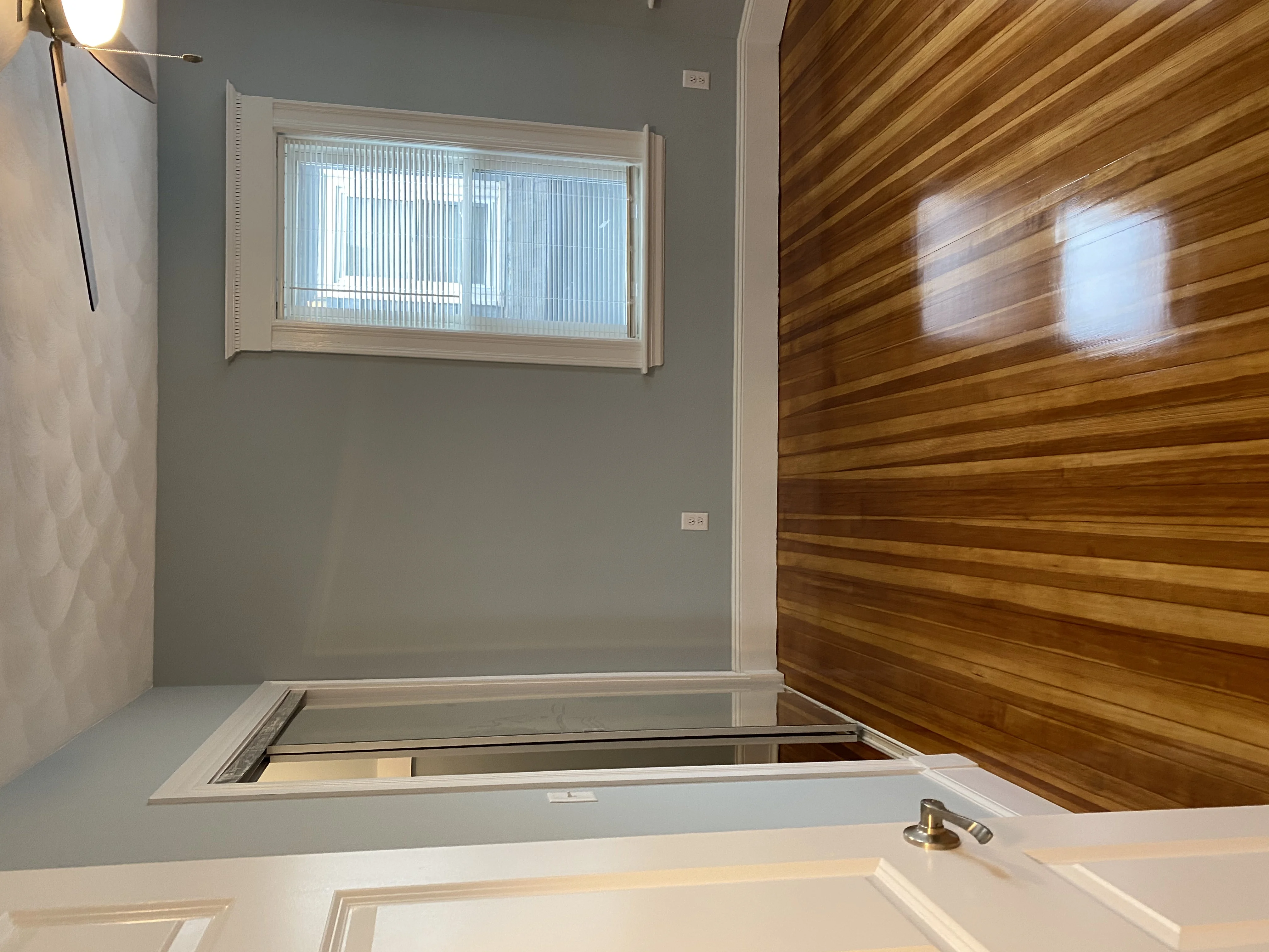 4 bed, 2 bath apartment for rent at 305 Highland Ave Unit 3, Powder House Square — photo 7 of 20