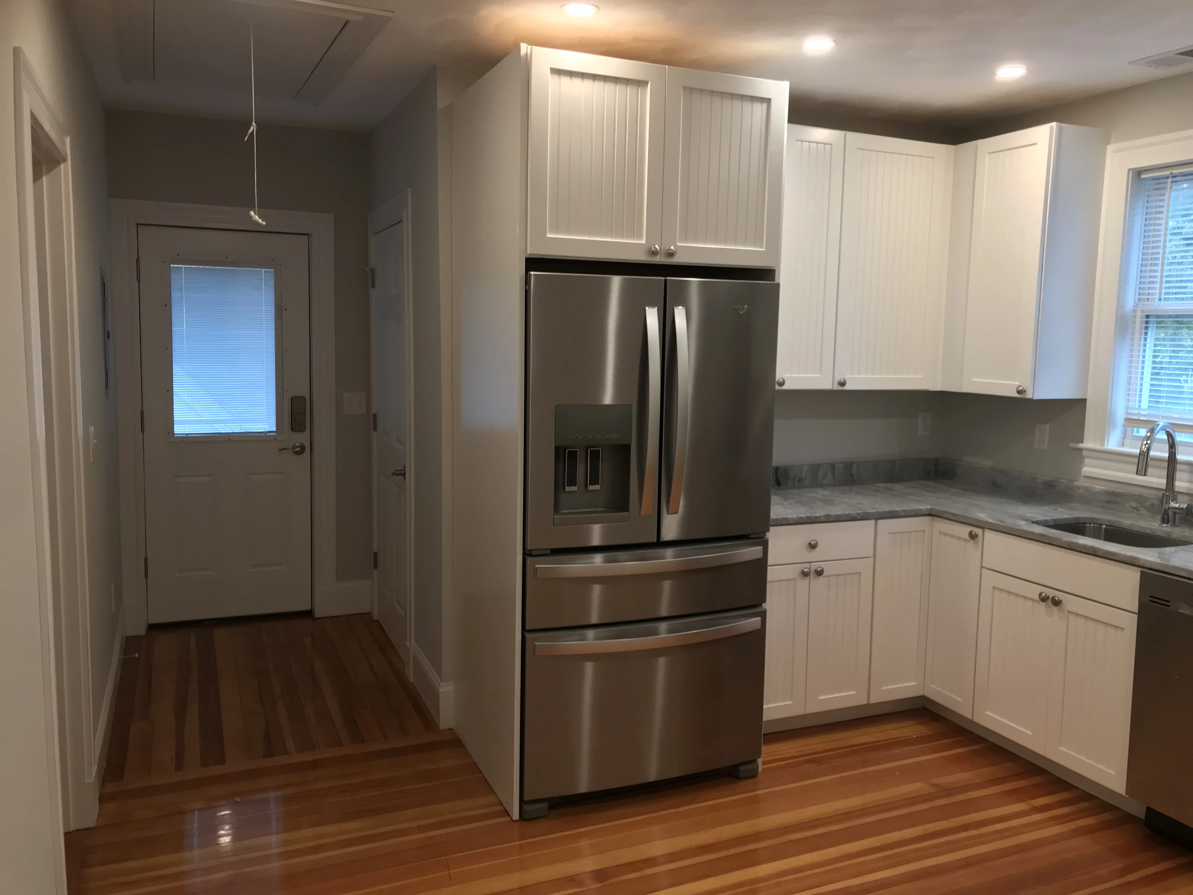 4 bed, 2 bath apartment for rent at 305 Highland Ave Unit 3, Powder House Square — photo 16 of 20
