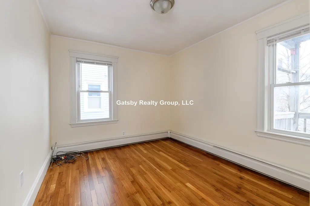 4 bed, 2 bath apartment for rent at 305 Hurley St Unit 2, East Cambridge — photo 7 of 9