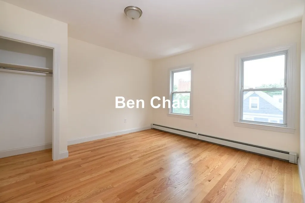 4 bed, 2 bath apartment for rent at 305 Hurley St Unit 2B, East Cambridge — photo 4 of 11