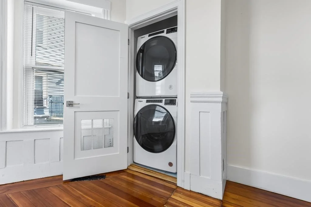 3 bed, 1 bath apartment for rent at 305 Medford St Unit 1, Winter Hill — photo 6 of 21