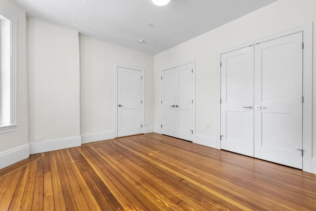 3 bed, 1 bath apartment for rent at 305 Medford St Unit 1, Winter Hill — photo 9 of 21