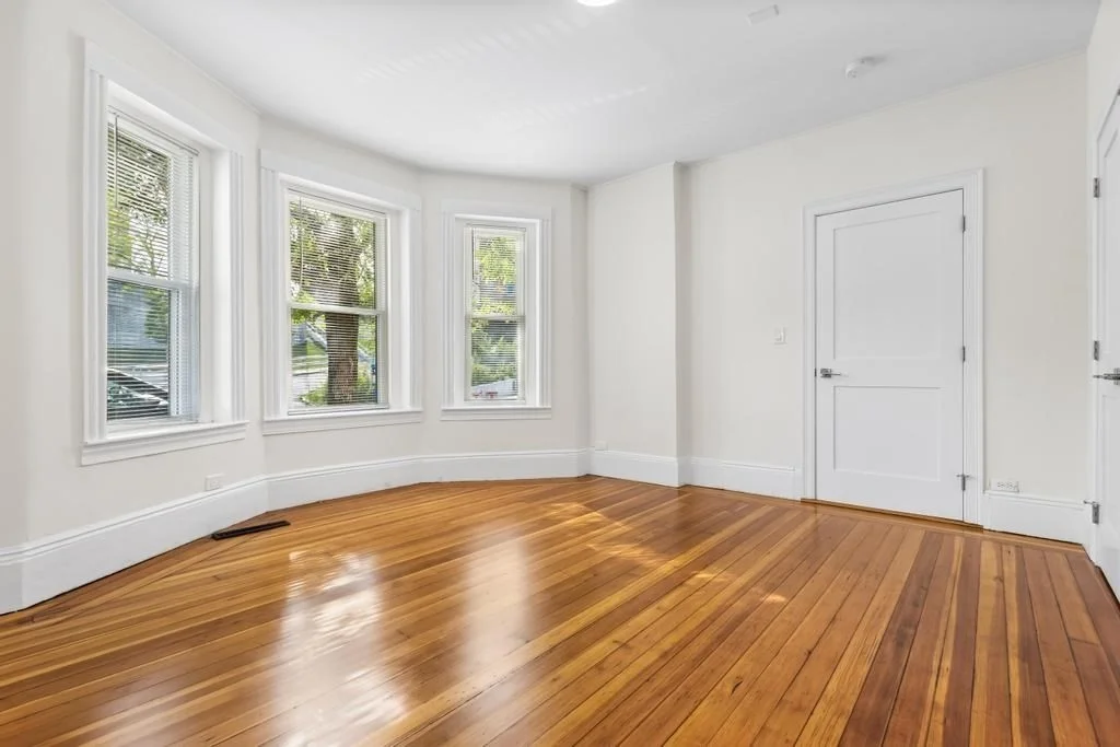 3 bed, 1 bath apartment for rent at 305 Medford St Unit 1, Winter Hill — photo 17 of 21