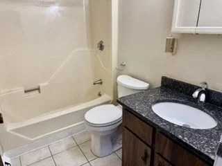 2 bed, 1 bath apartment for rent at 305 Pine St Unit 12, Highlands — photo 11 of 19