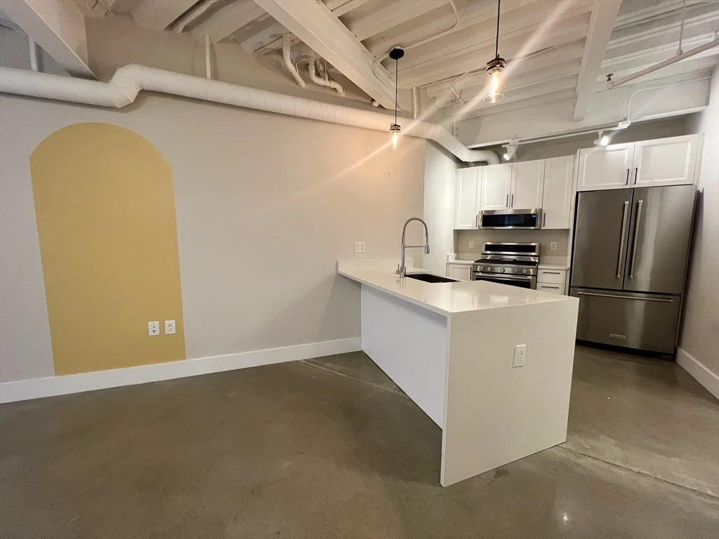 1 bed, 1 bath apartment for rent at 305 Webster Ave Unit 105, Inman Square — photo 1 of 10