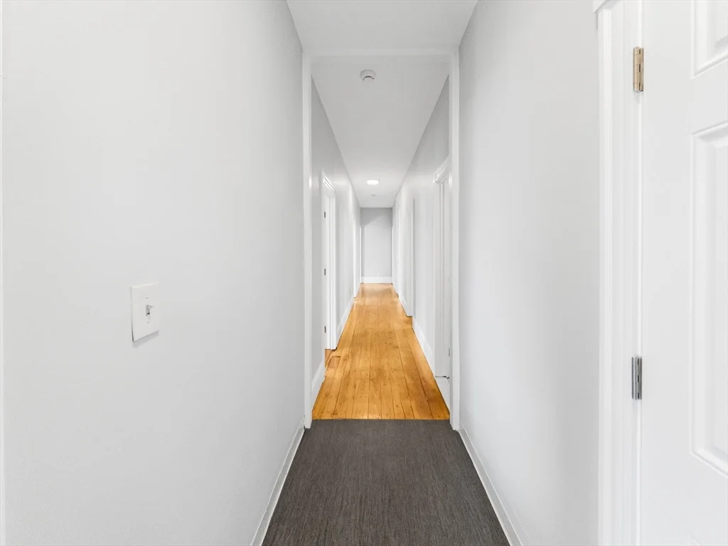3 bed, 1 bath apartment for rent at 306 Centre St Unit 1, Jamaica Plain — photo 16 of 21
