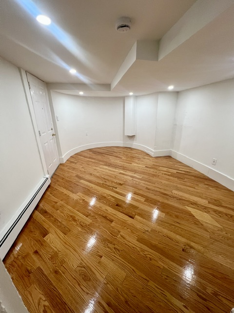 2 bed, 1 bath apartment for rent at 306 Commonwealth Ave Unit 1, Back Bay — photo 3 of 6
