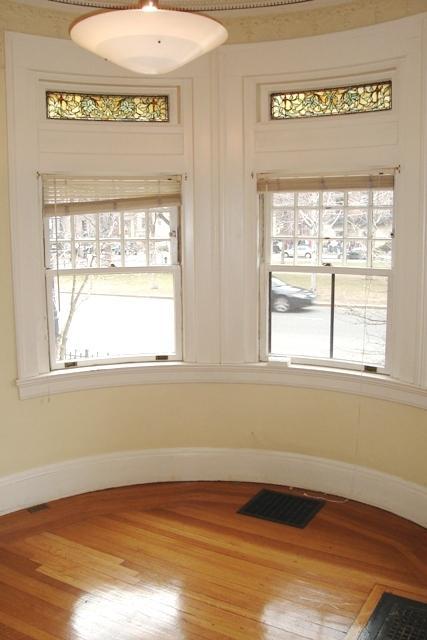 2 bed, 1 bath apartment for rent at 306 Commonwealth Ave Unit 2, Back Bay — photo 3 of 12