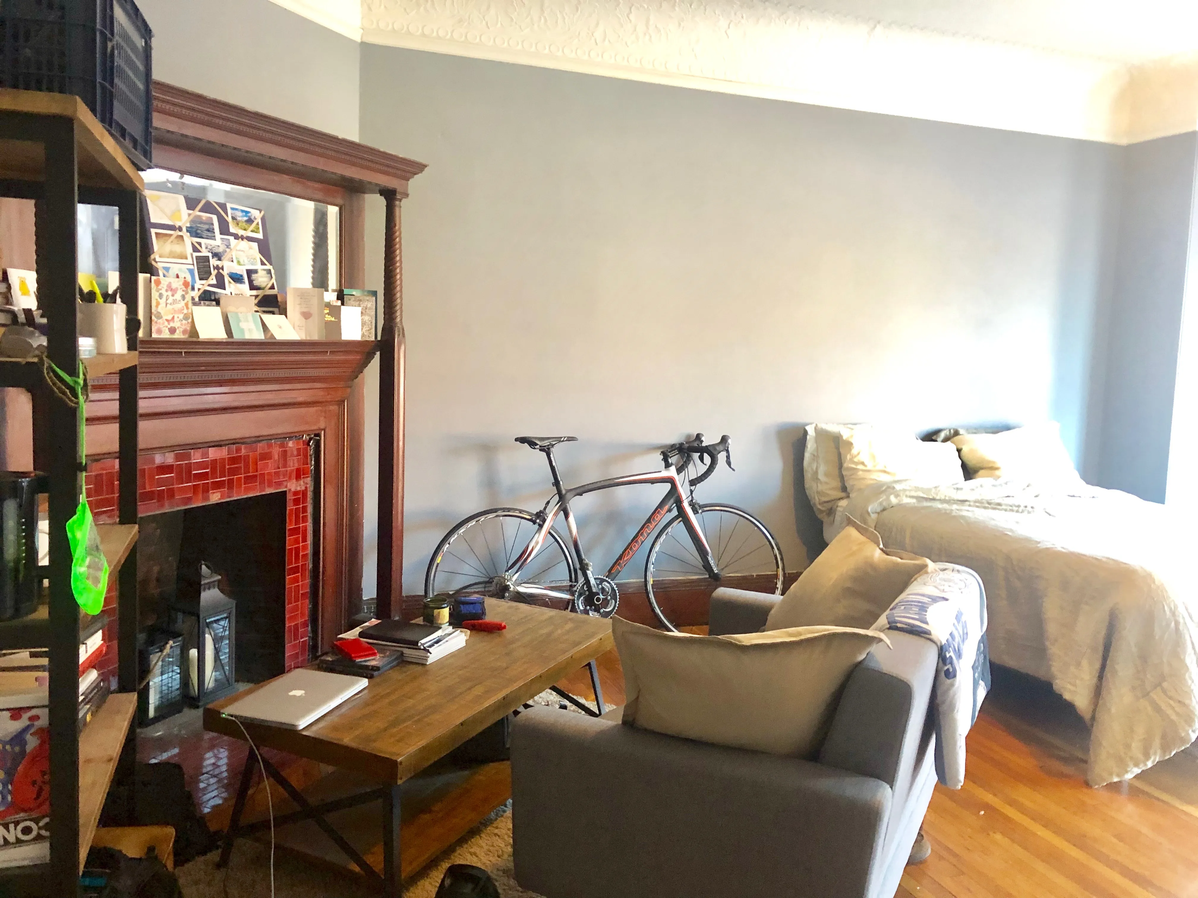 Studio bed, 1 bath apartment for rent at 306 Newbury St Unit 2A, Back Bay — photo 6 of 10