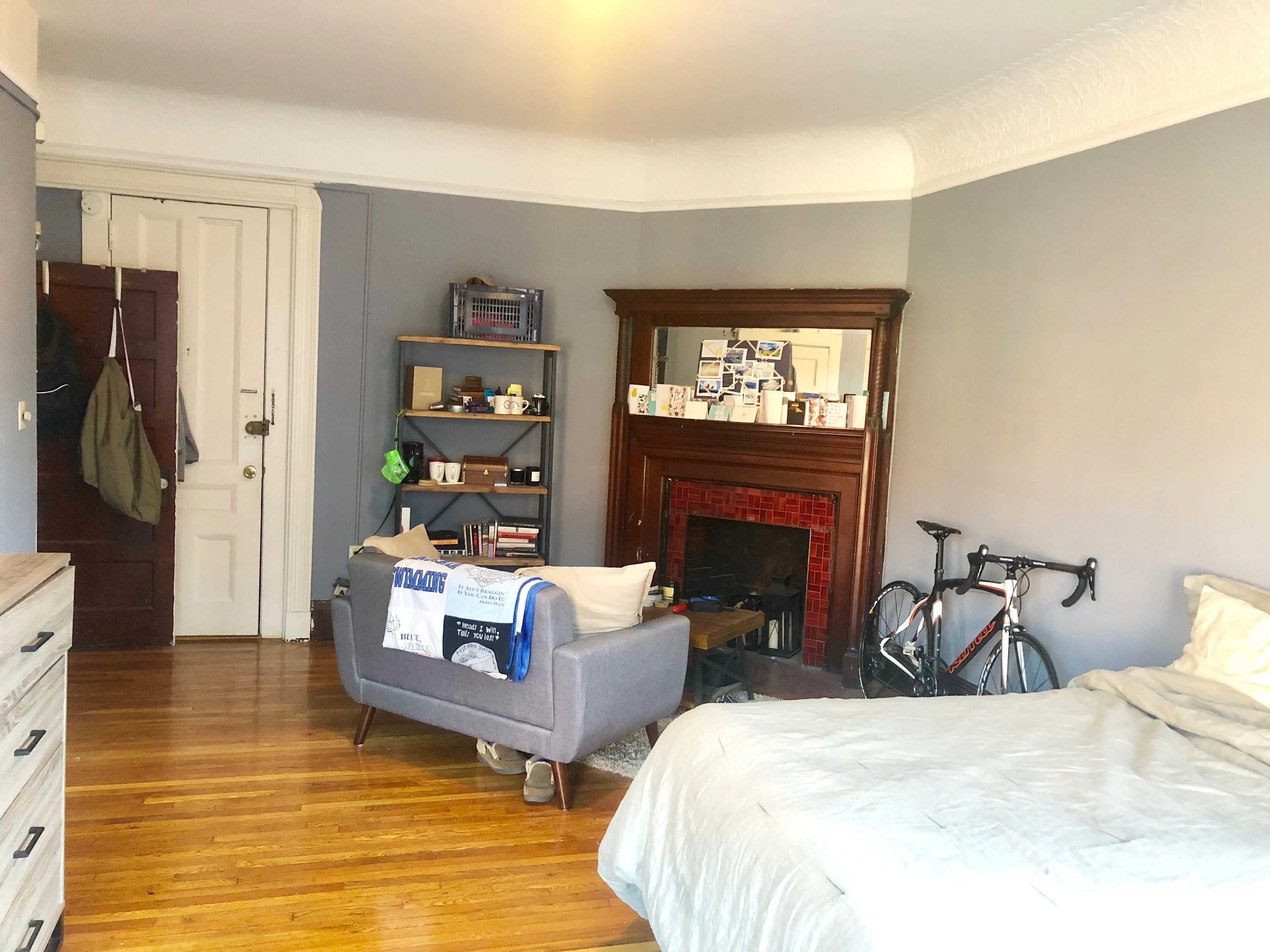 Studio bed, 1 bath apartment for rent at 306 Newbury St Unit 2A, Back Bay — photo 3 of 10