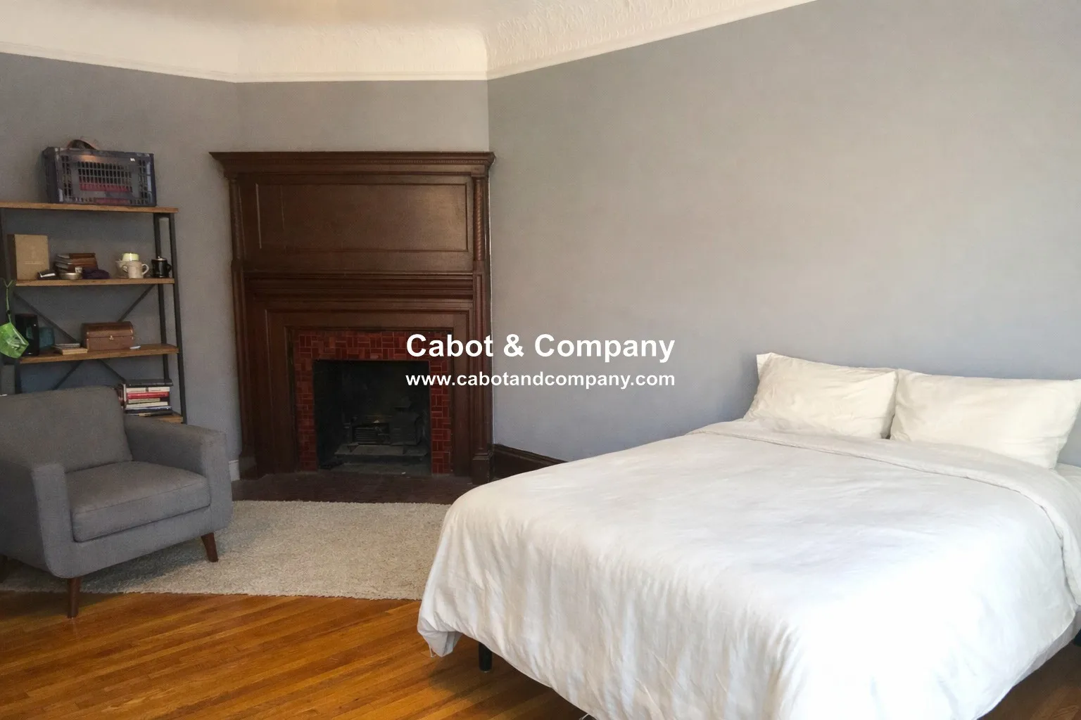 Studio bed, 1 bath apartment for rent at 306 Newbury St Unit 2F, Back Bay — photo 2 of 5